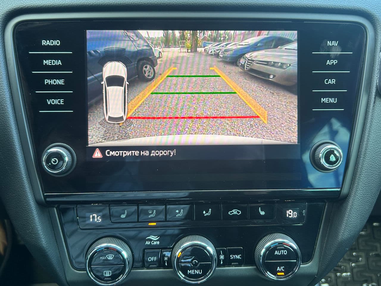 2019 Skoda Octavia — Miniatură 15