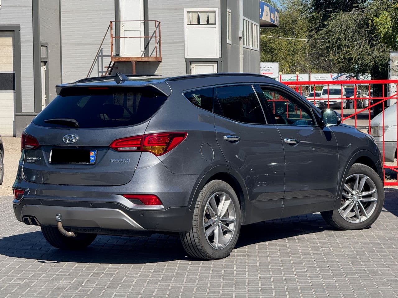 Hyundai Santa Fe 2016 — Миниатюра 4