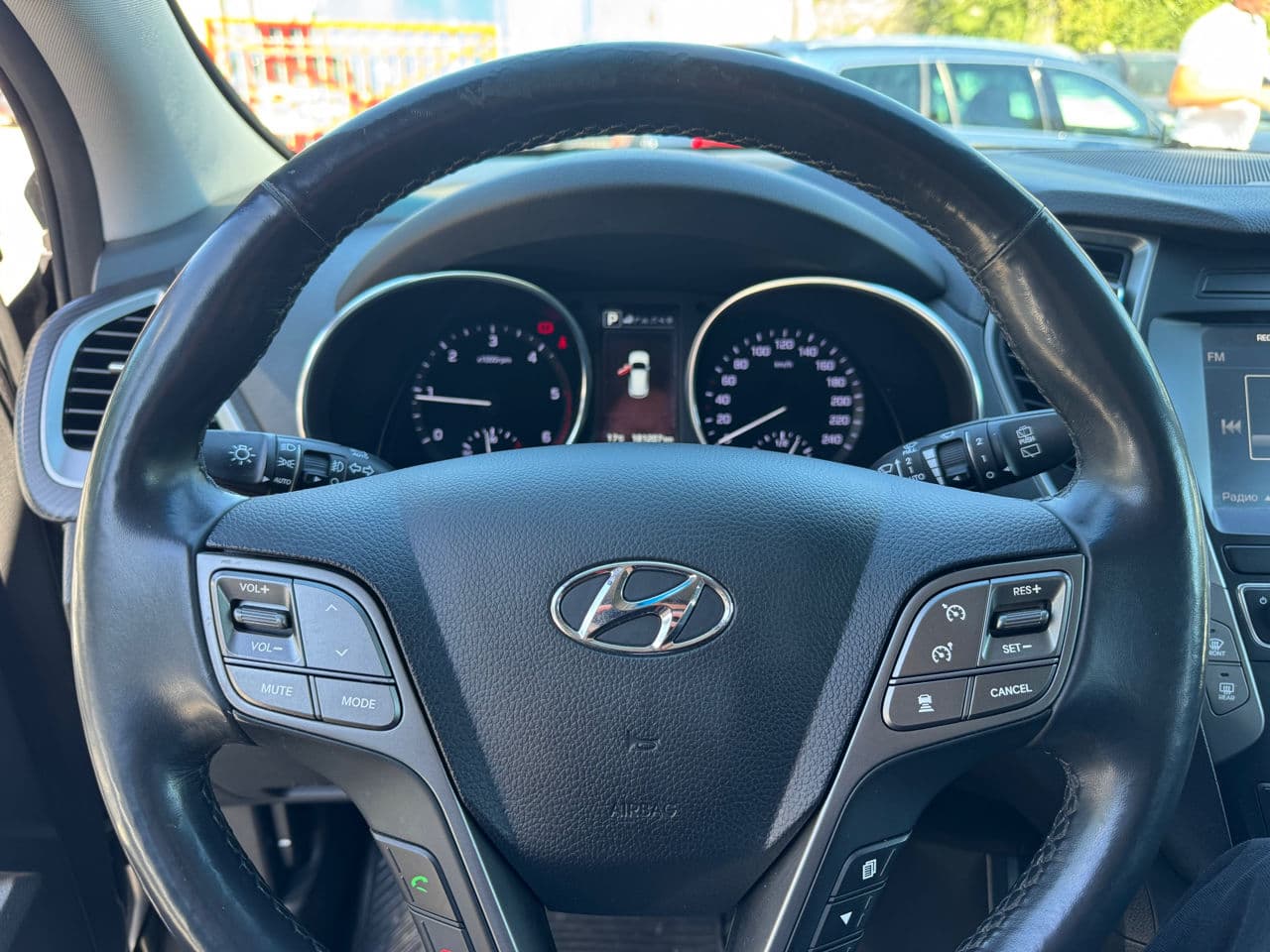 Hyundai Santa Fe 2016 — Миниатюра 8
