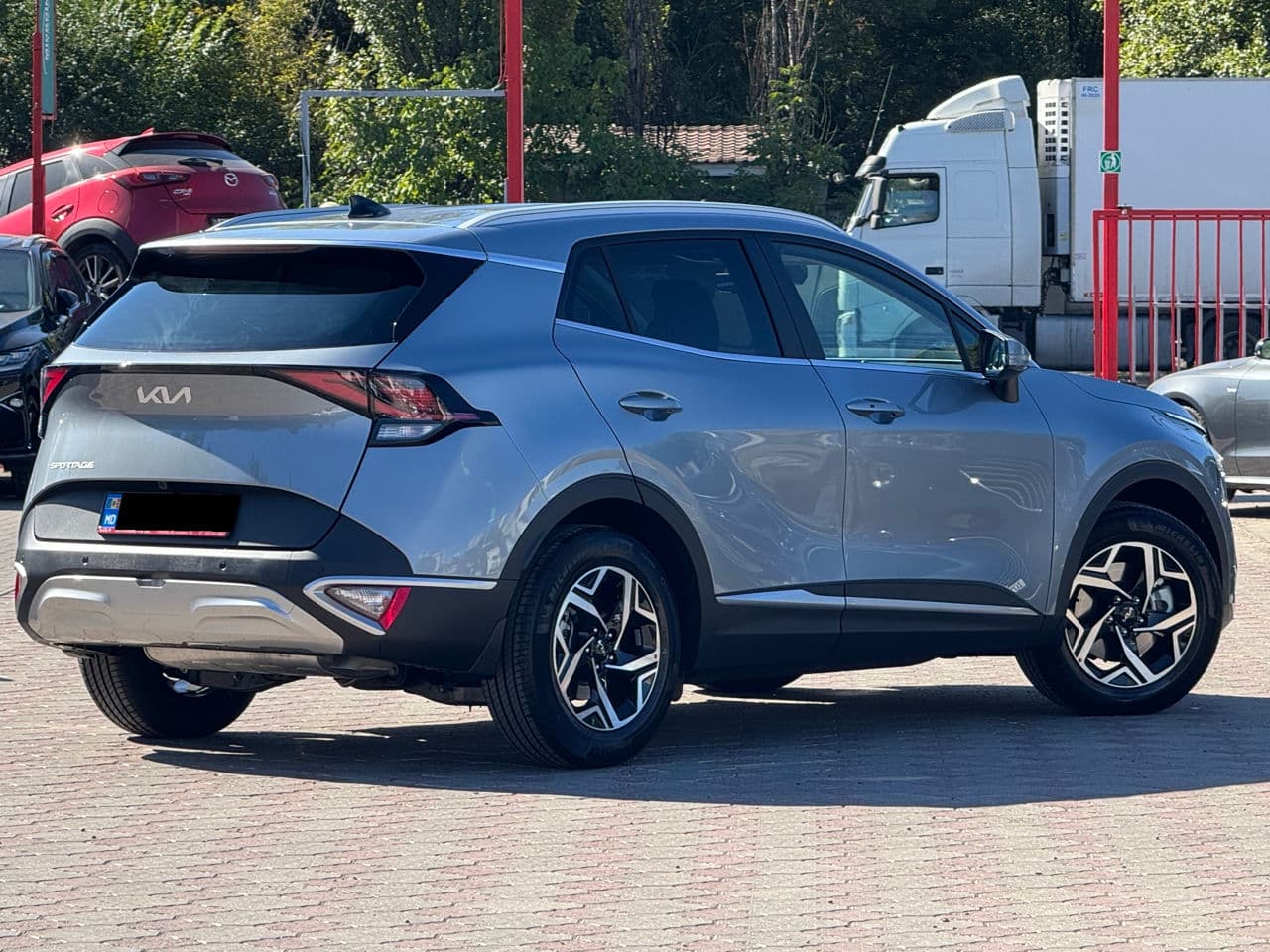 Kia Sportage 2023 — Миниатюра 3
