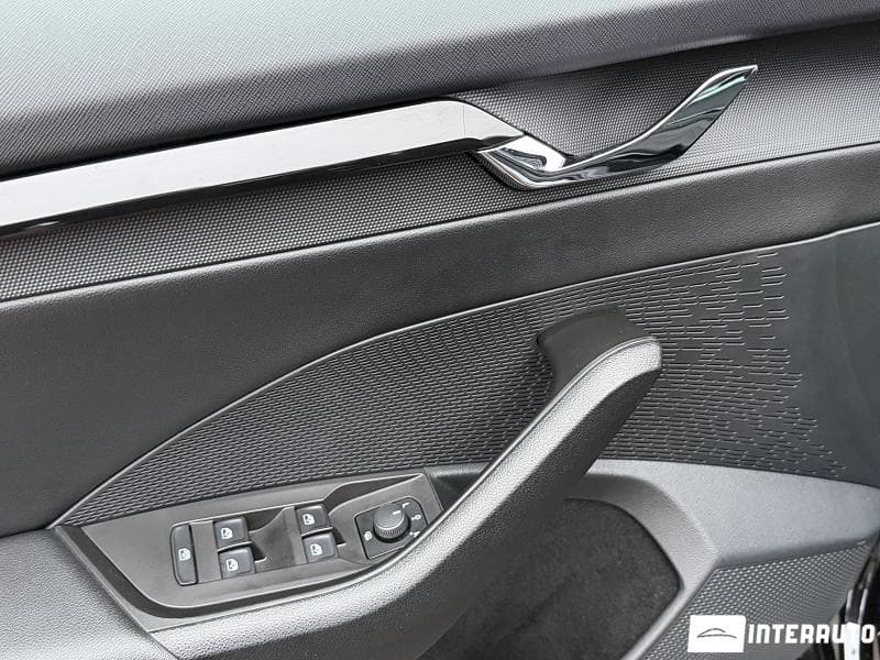 2021 Skoda Octavia — Miniatură 7