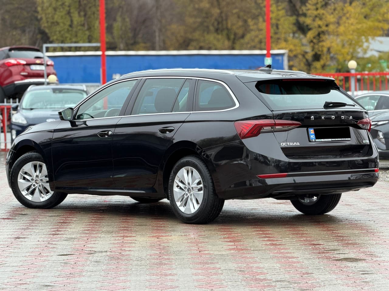 2021 Skoda Octavia — Miniatură 2