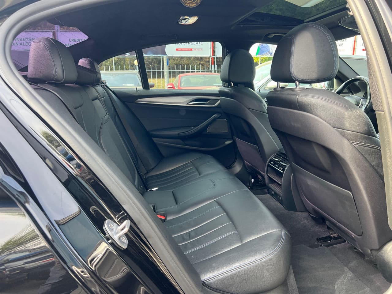 2017 BMW 520 — Miniatură 17