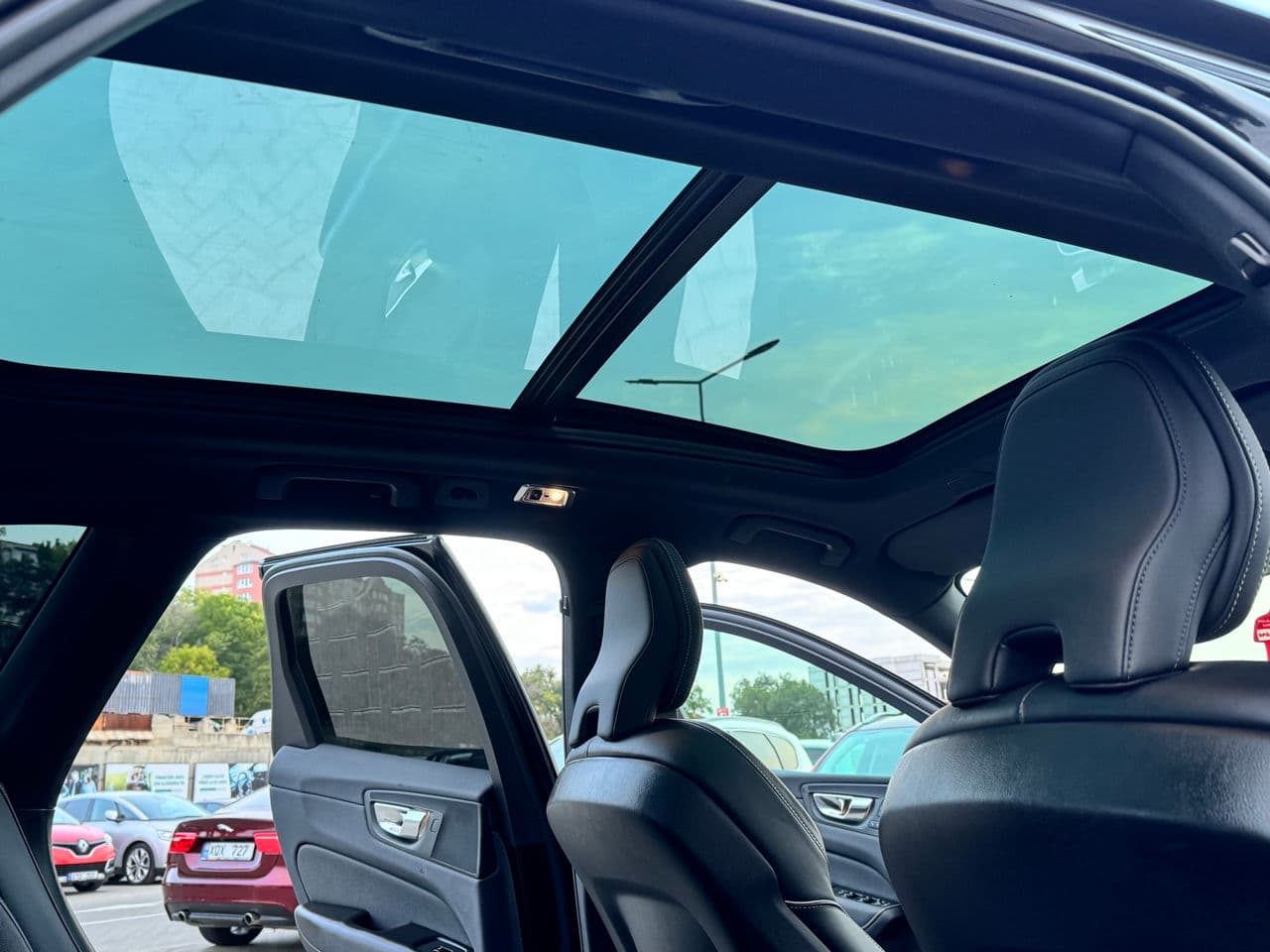 2019 Volvo XC 60 — Miniatură 16