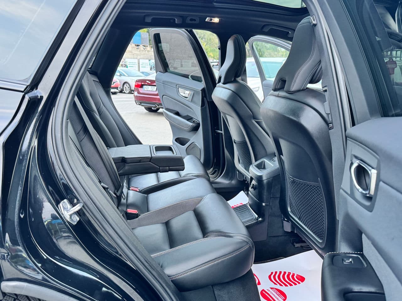 2019 Volvo XC 60 — Miniatură 17