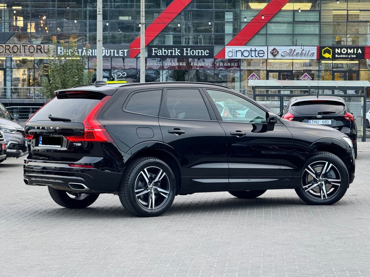 2019 Volvo XC 60 — Miniatură 3