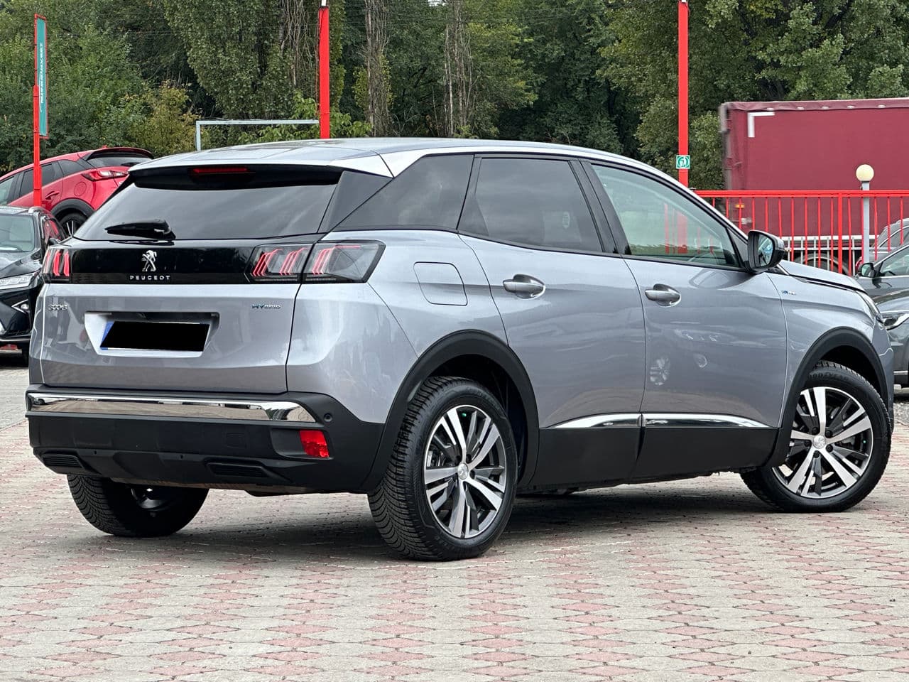 2021 Peugeot 3008 — Miniatură 3