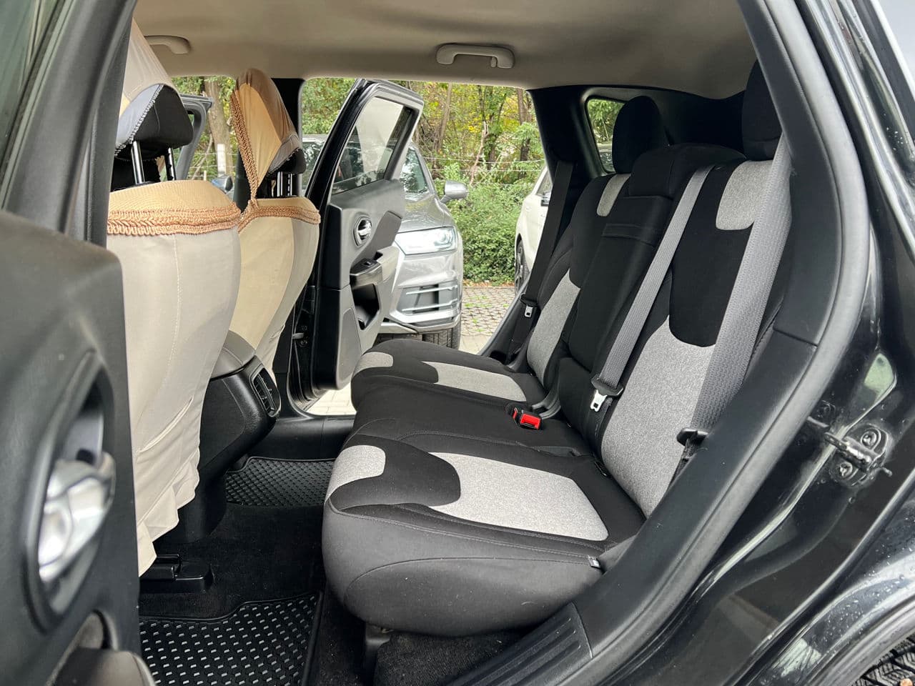 2014 Jeep Cherokee — Miniatură 17