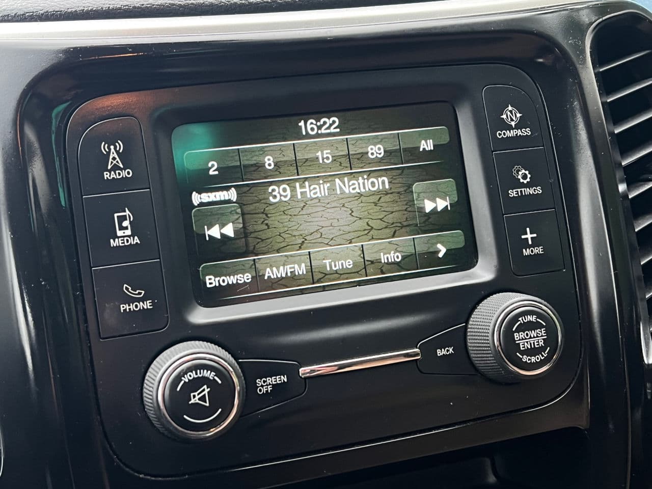 2014 Jeep Cherokee — Miniatură 12