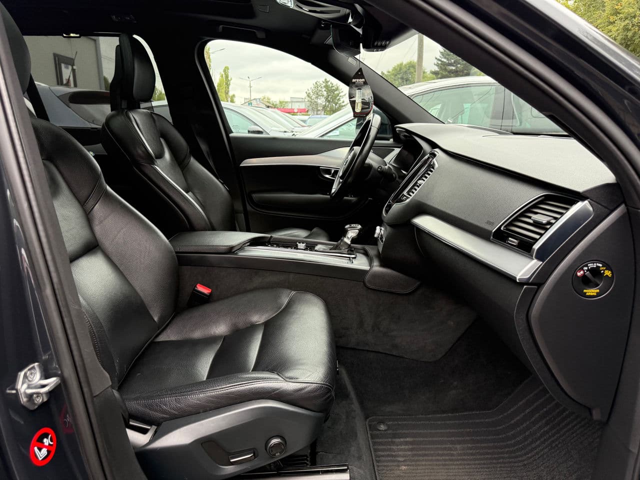 2016 Volvo XC 90 — Miniatură 14