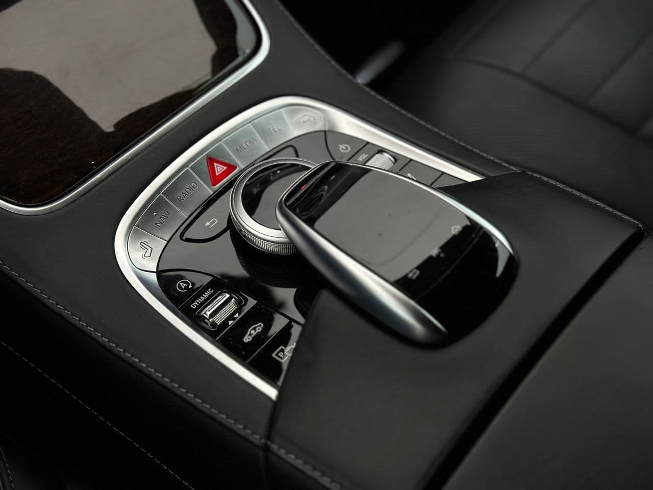 2018 Mercedes S 400 — Miniatură 17