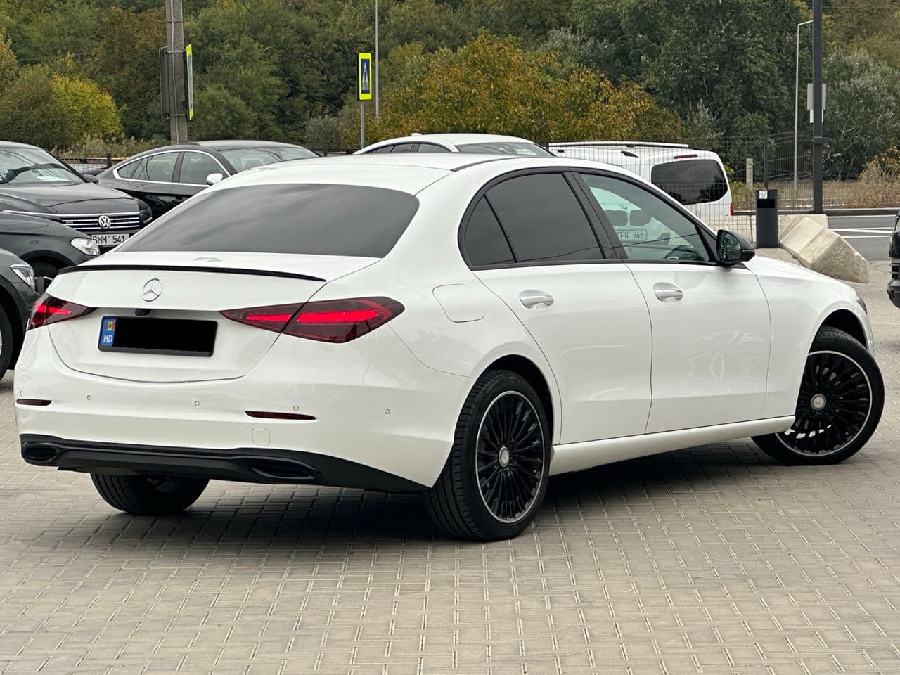 2023 Mercedes C 180 — Miniatură 3