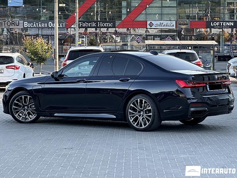 BMW 745e 2019 — Миниатюра 4