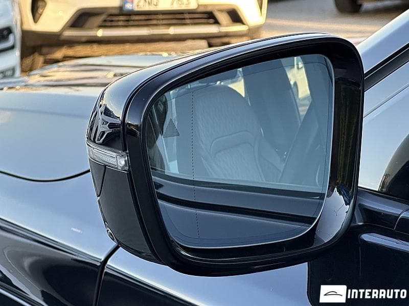 BMW 745e 2019 — Миниатюра 18