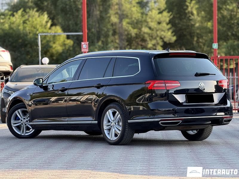 2015 Volkswagen Passat GTE — Miniatură 3