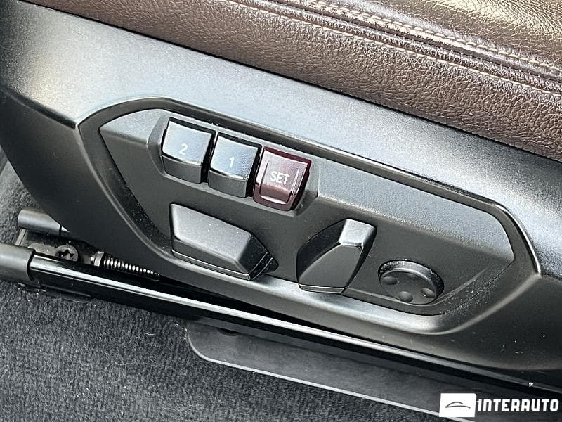 2016 BMW X3 2.8i — Miniatură 21