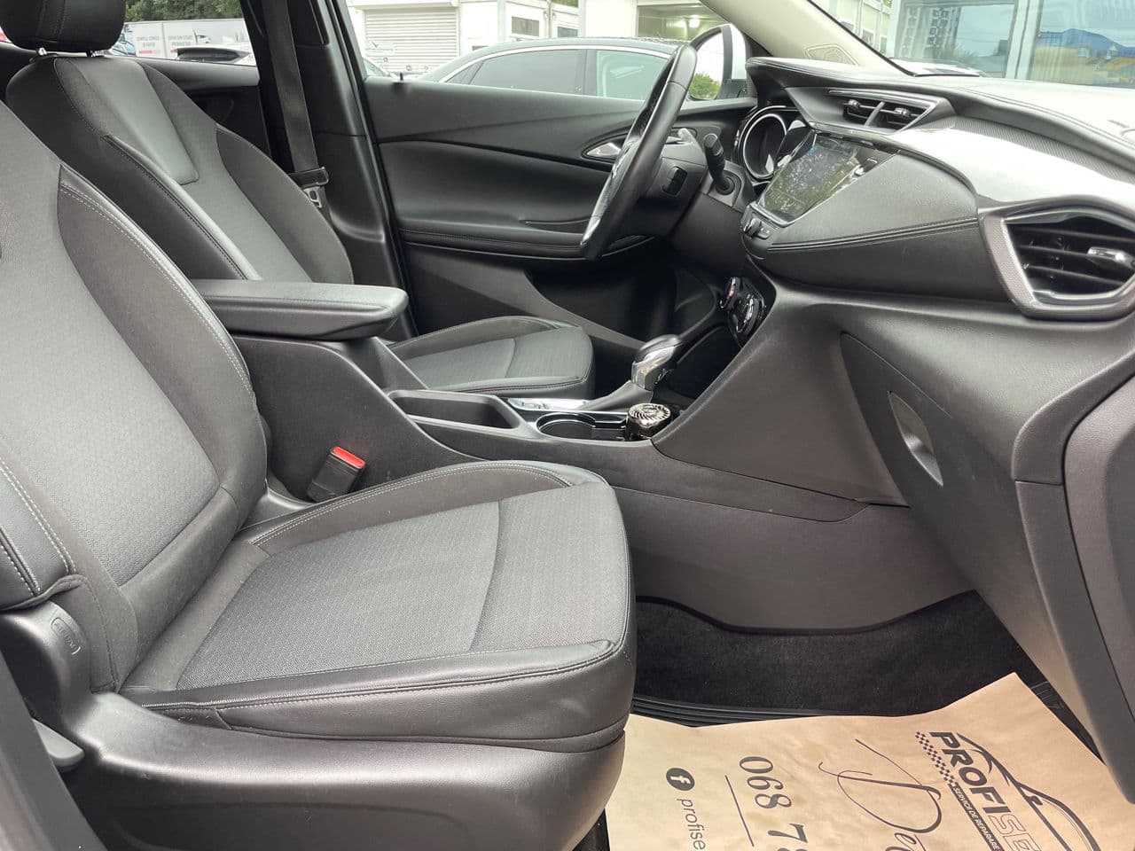 2022 Buick Encore — Miniatură 16