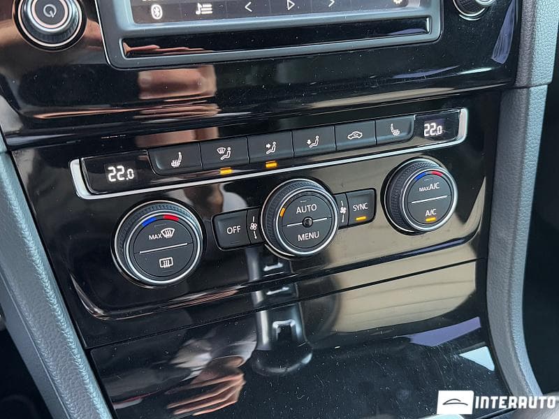 2015 Volkswagen Golf R — Miniatură 11