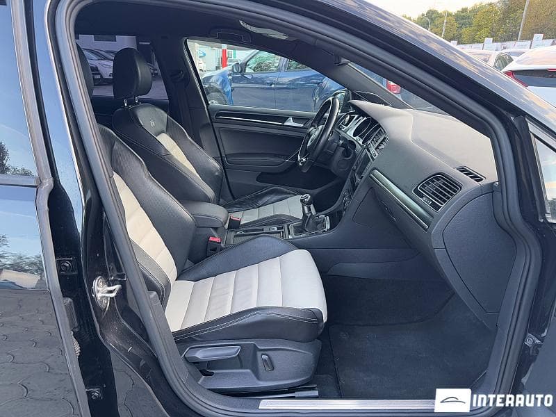2015 Volkswagen Golf R — Miniatură 14