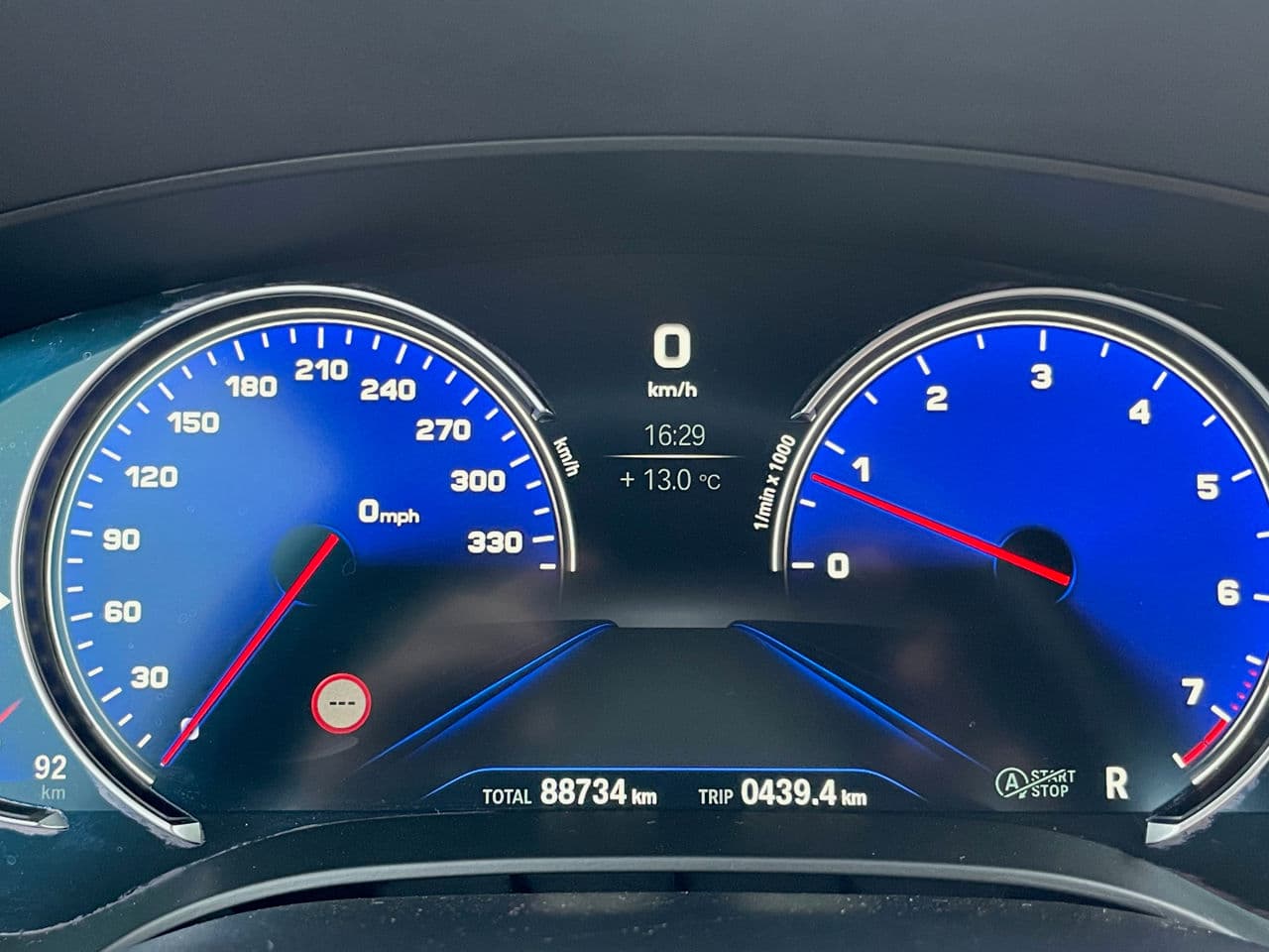 BMW 530 2018 — Миниатюра 13