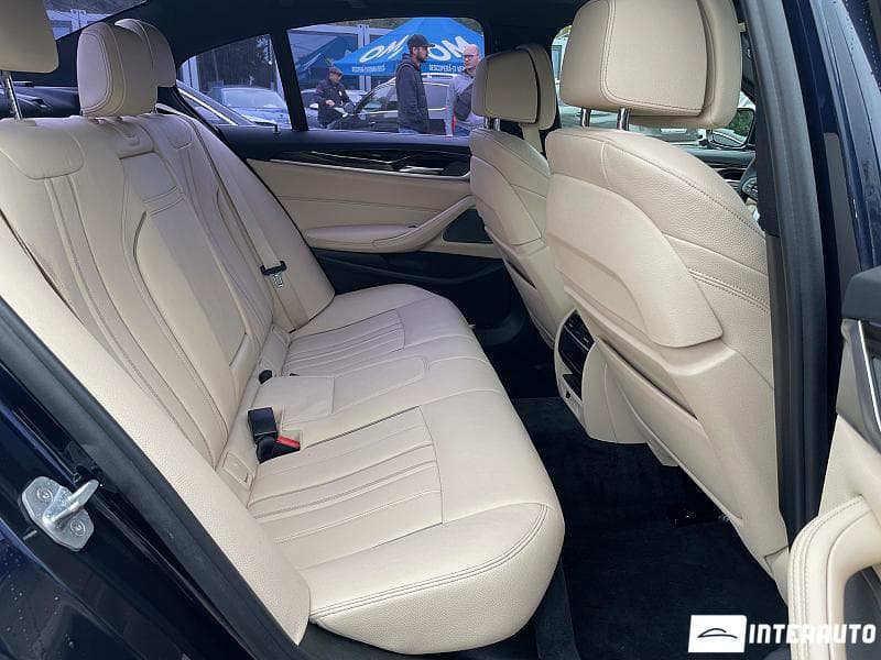 2017 BMW 530 — Miniatură 20