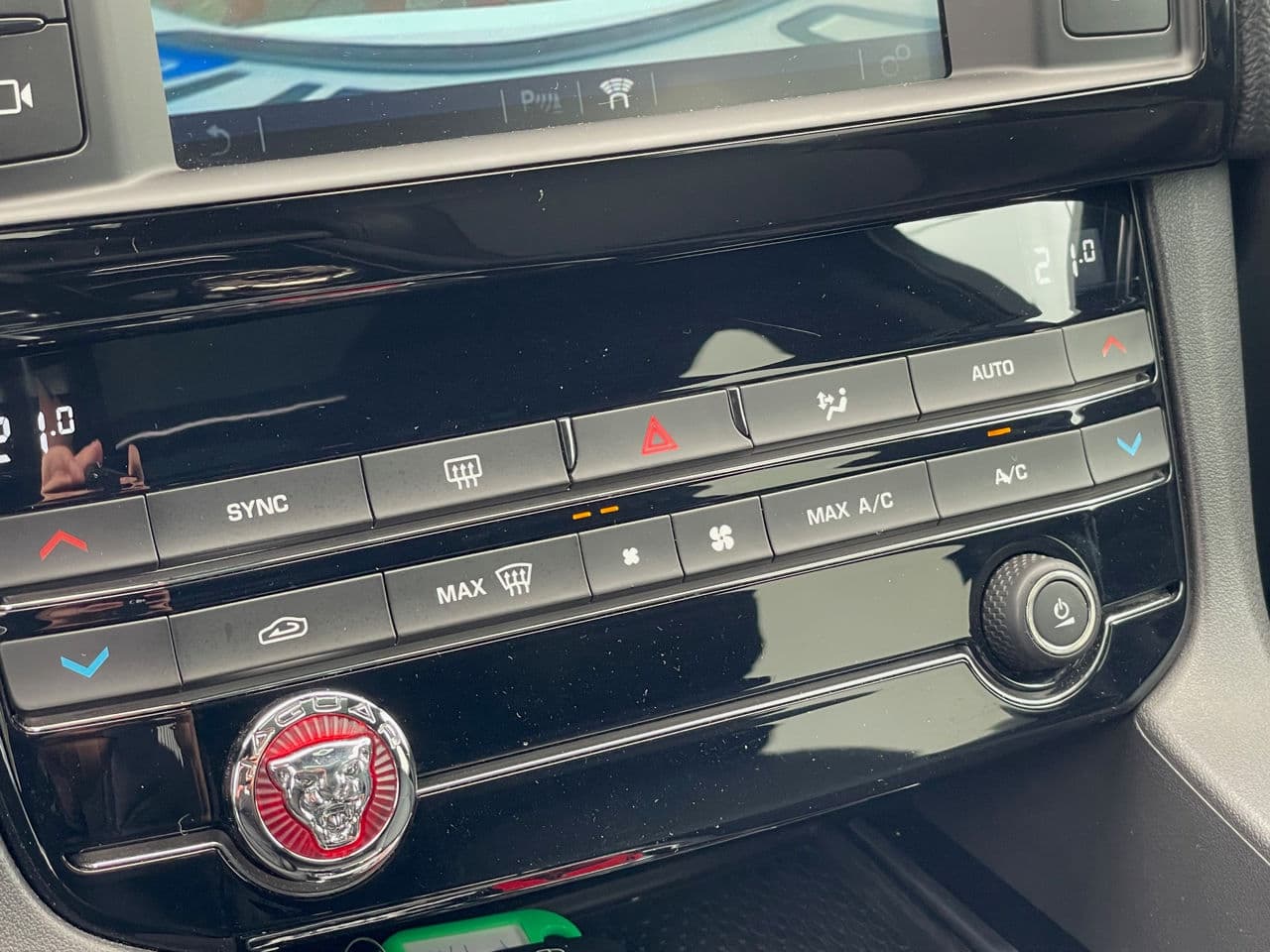 2018 Jaguar F-Pace — Miniatură 11