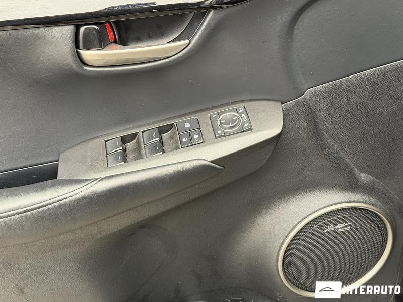 Lexus NX 300H 2014 — Миниатюра 6