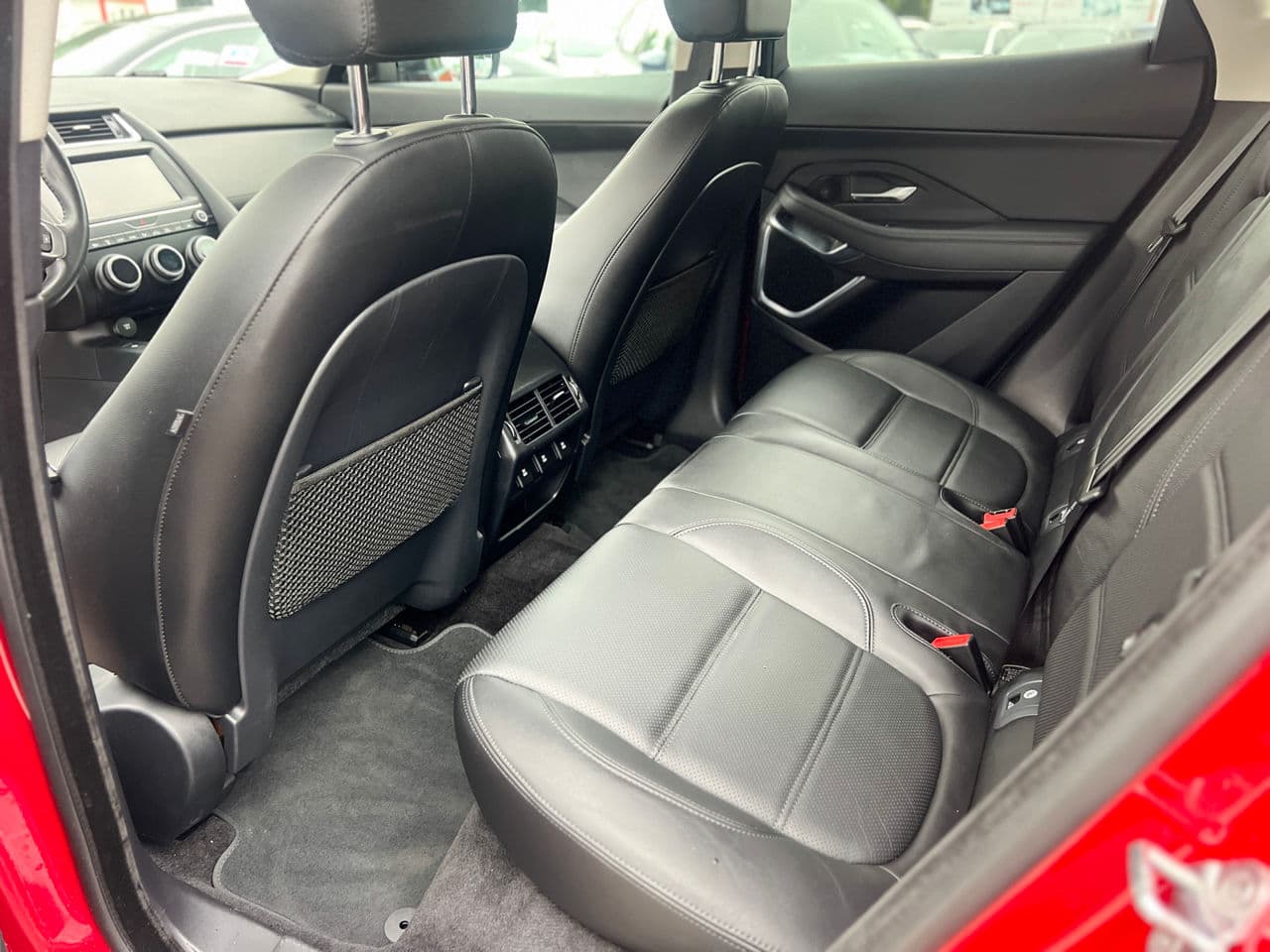 2019 Jaguar E-Pace — Miniatură 22