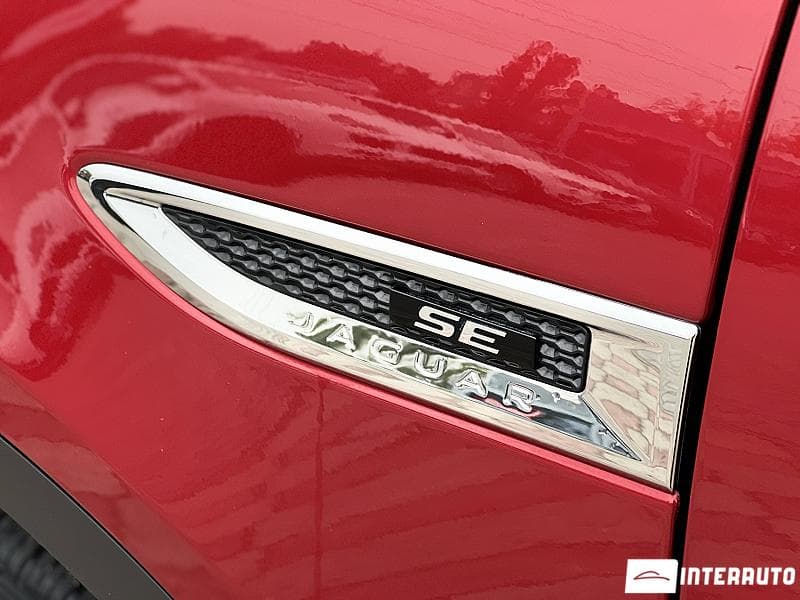 2019 Jaguar E-Pace — Miniatură 7