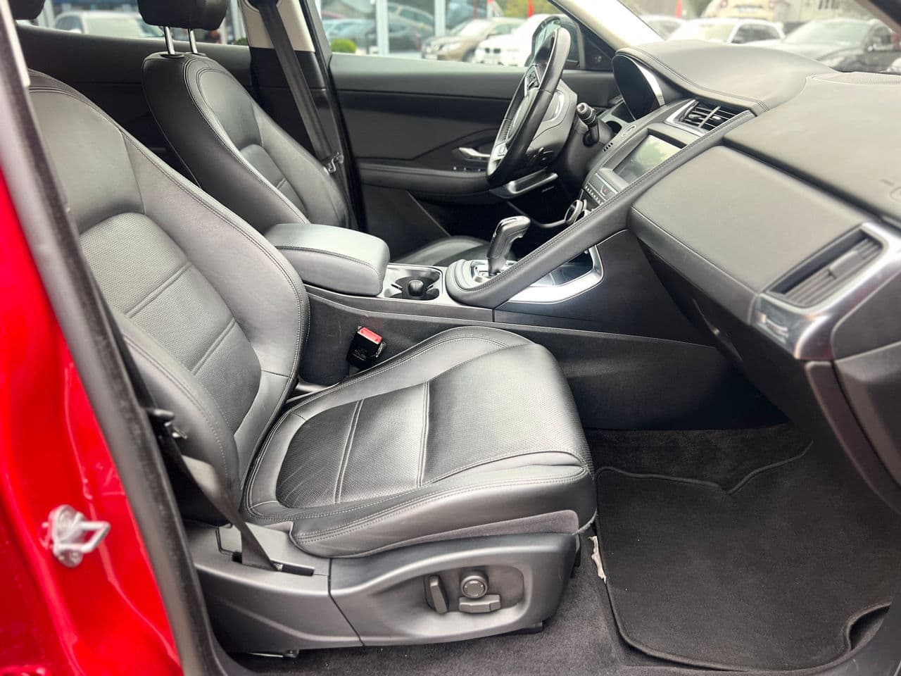2019 Jaguar E-Pace — Miniatură 20