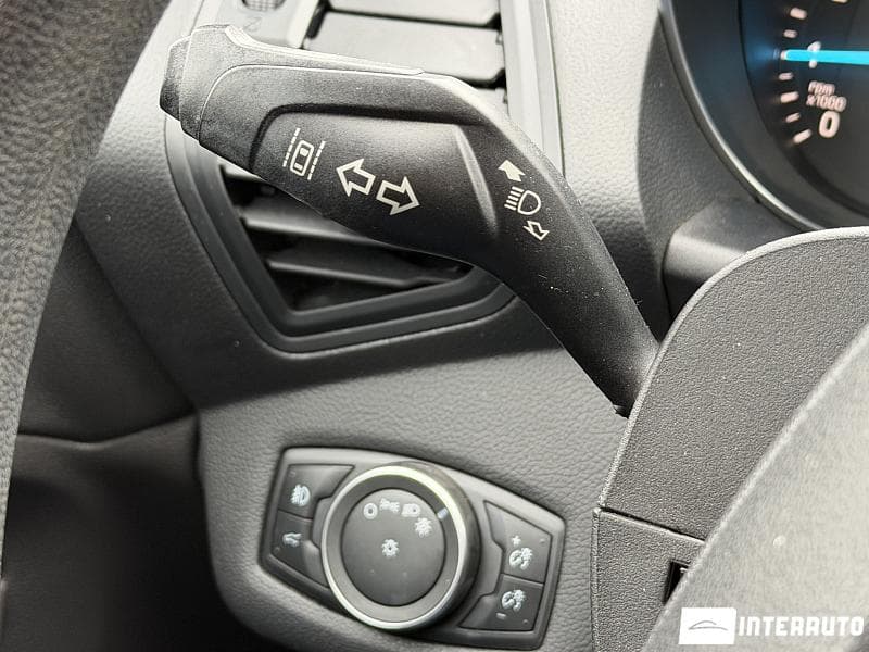 Ford Escape 2018 — Миниатюра 10