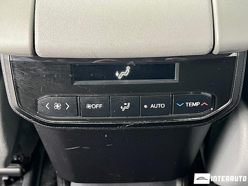 2020 Toyota Highlander — Miniatură 19