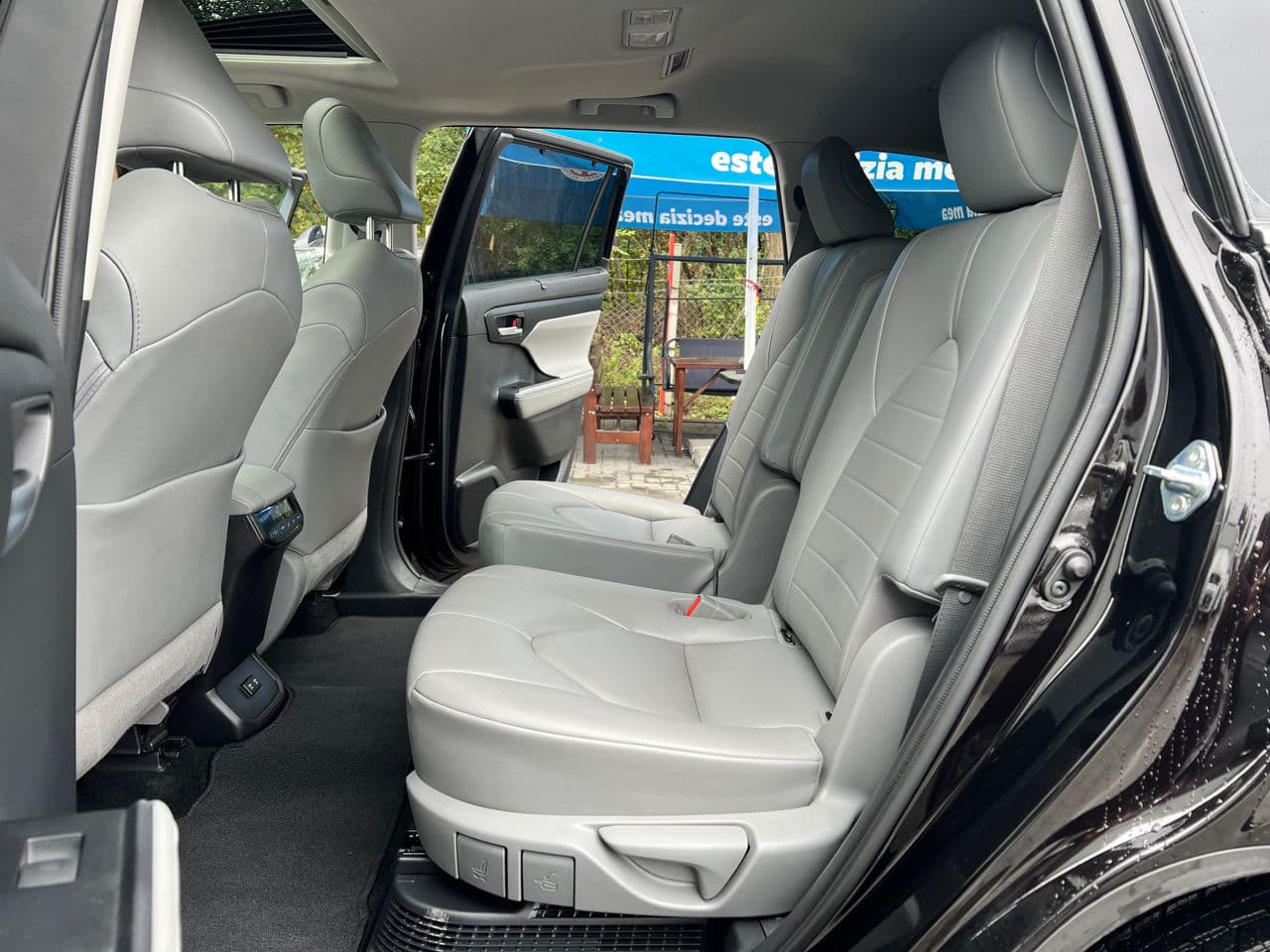 2020 Toyota Highlander — Miniatură 20