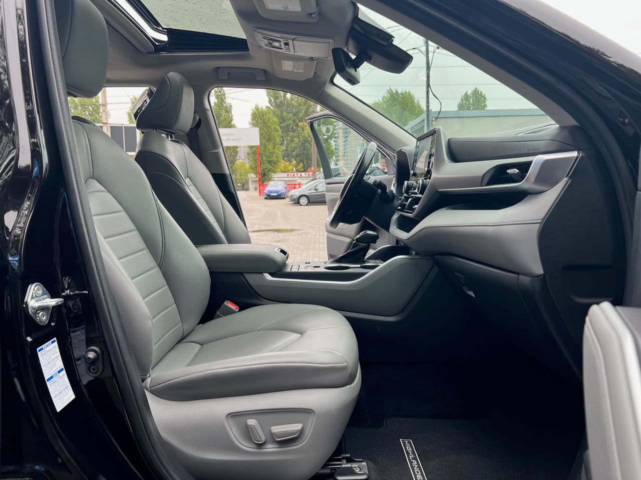 2020 Toyota Highlander — Miniatură 17