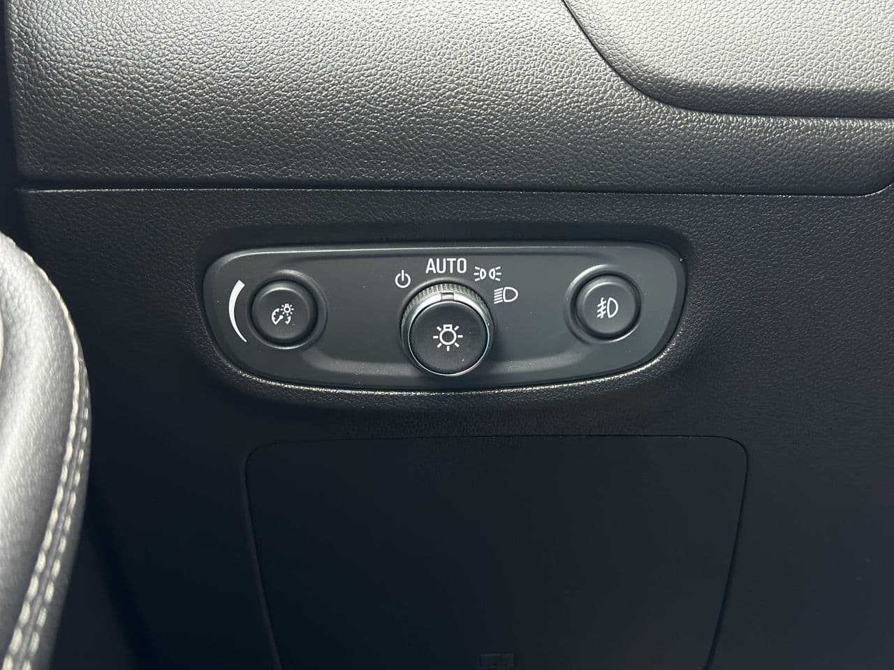 2020 Buick Encore — Miniatură 14
