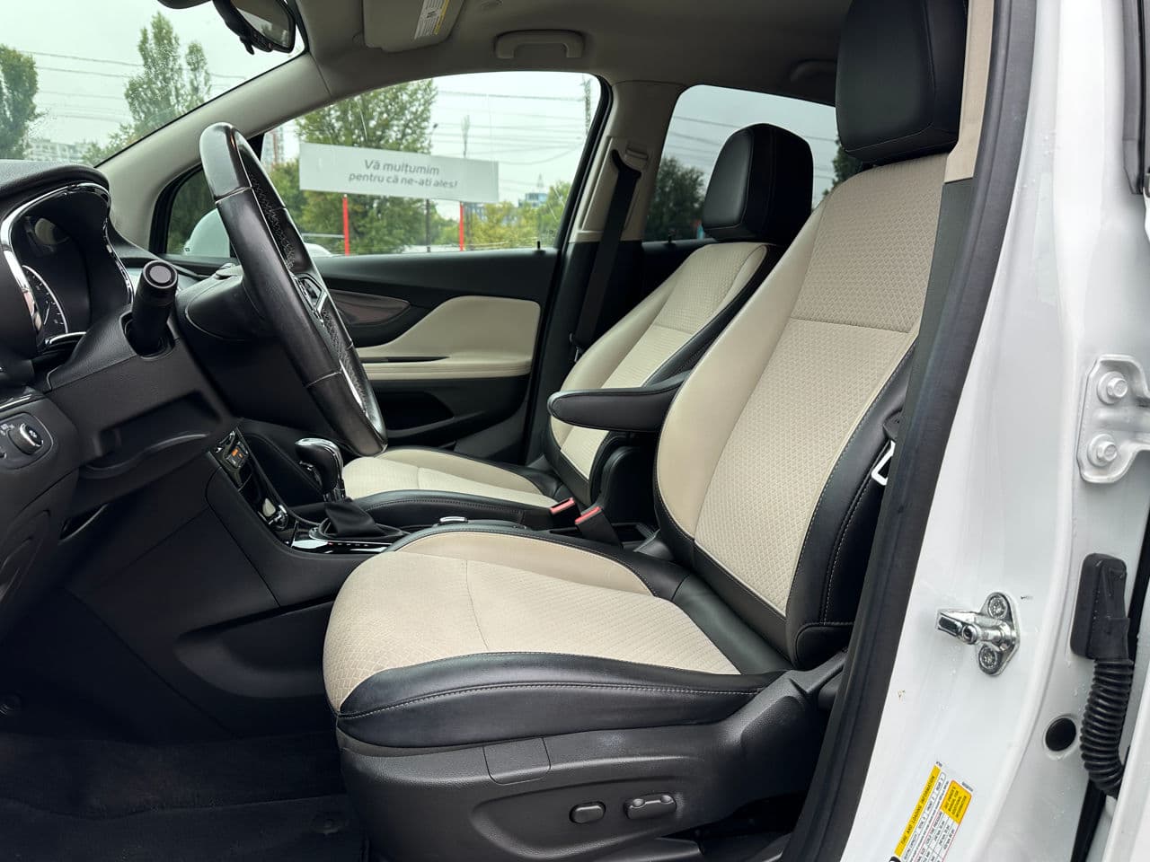 2019 Buick Encore — Miniatură 6