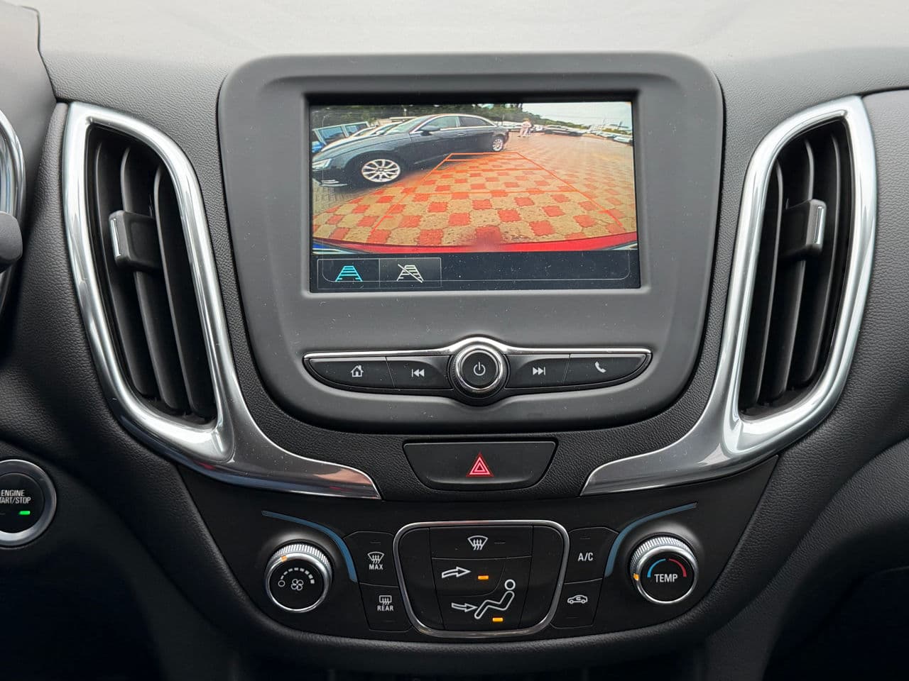 2018 Chevrolet Equinox — Miniatură 13