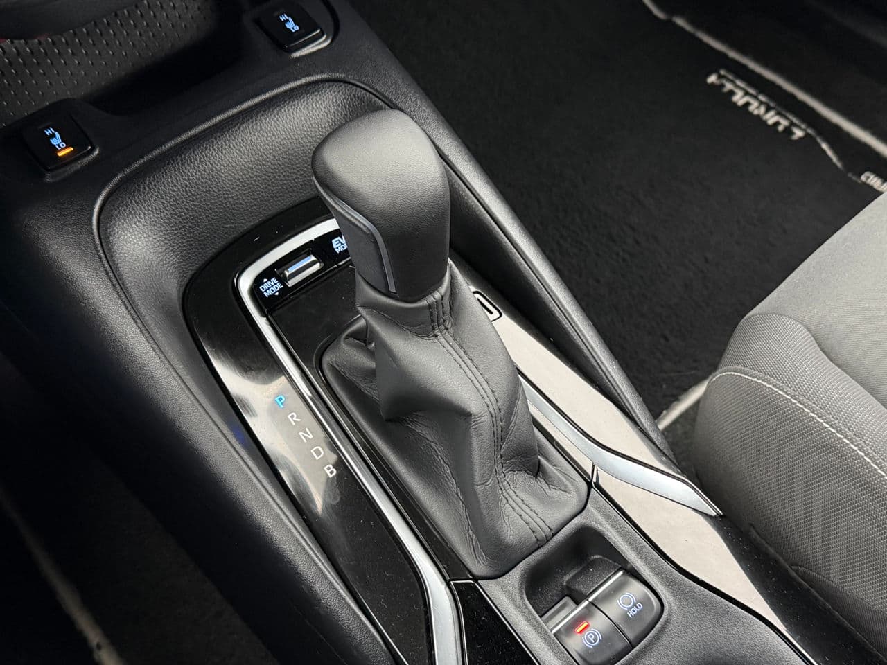 2021 Toyota Corolla — Miniatură 15