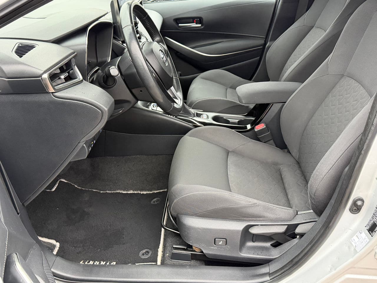 2021 Toyota Corolla — Miniatură 9
