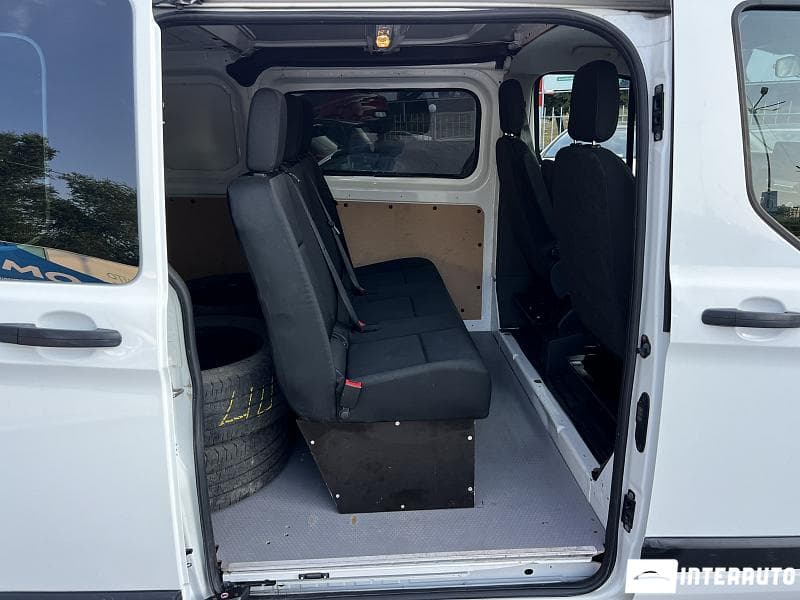 2018 Ford Transit — Miniatură 11