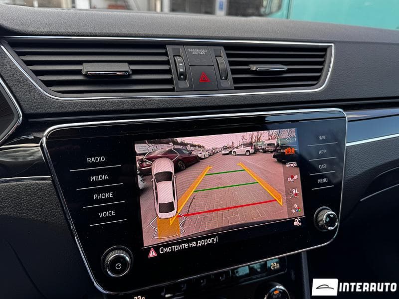 Skoda Superb 2023 — Миниатюра 11