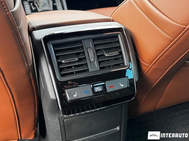 Skoda Superb 2023 — Миниатюра 14