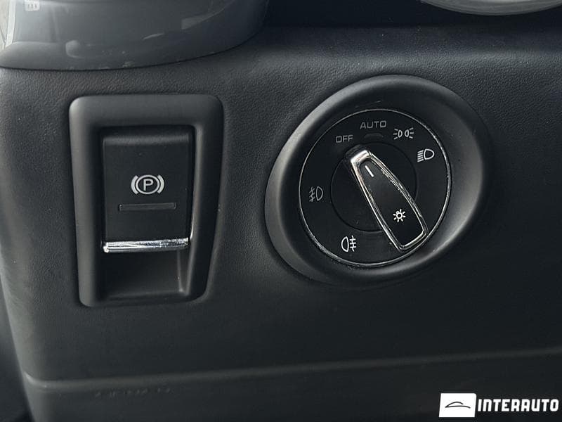 2016 Porsche Cayenne S Hybrid — Miniatură 14