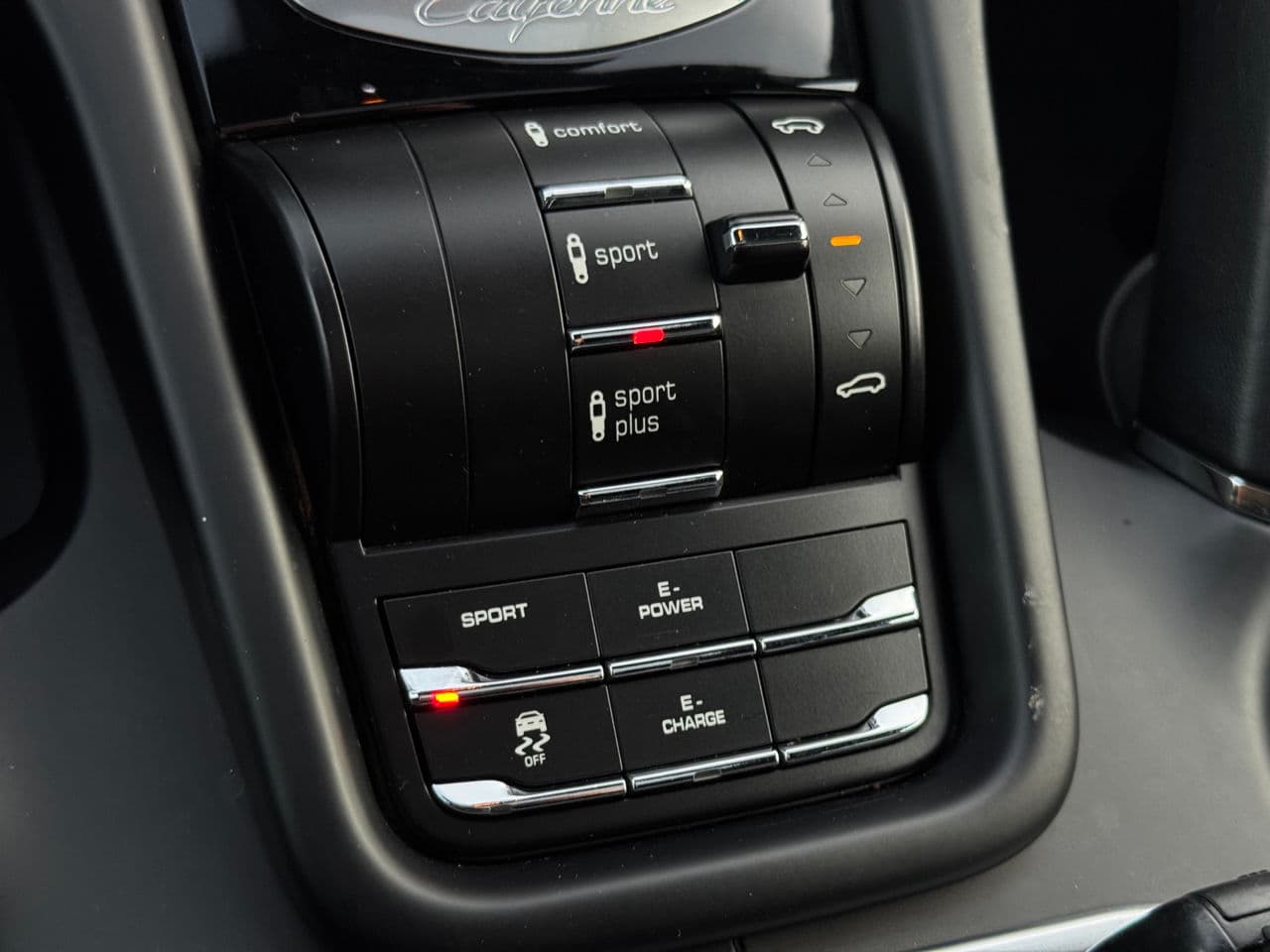 2016 Porsche Cayenne S Hybrid — Miniatură 12