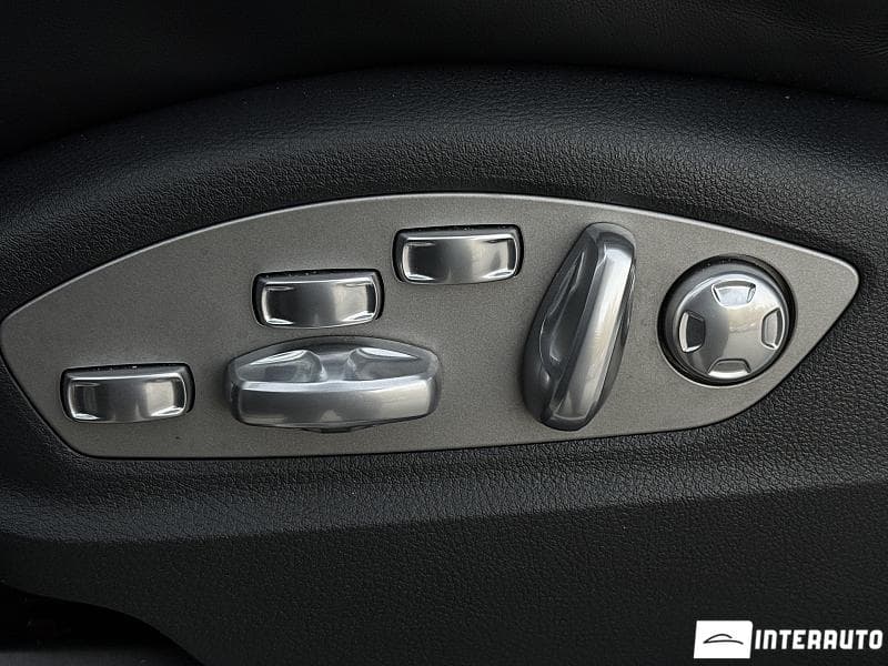 2016 Porsche Cayenne S Hybrid — Miniatură 15