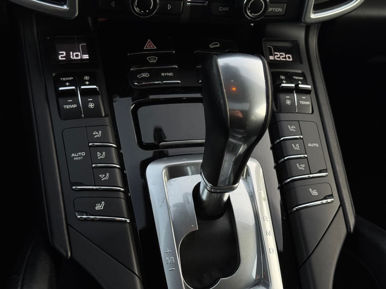 2016 Porsche Cayenne S Hybrid — Miniatură 11
