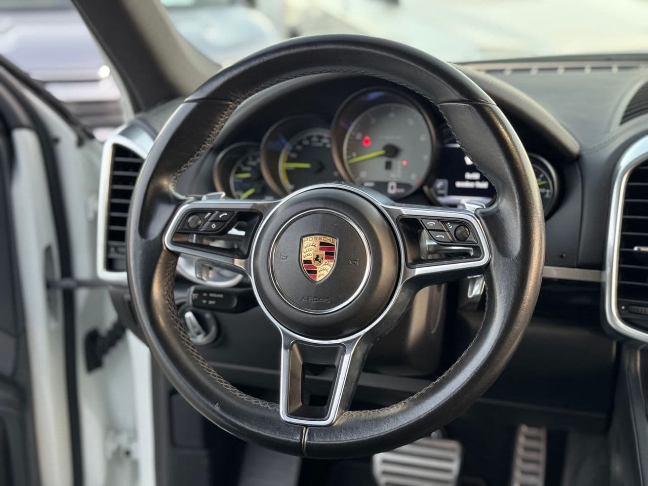 2016 Porsche Cayenne S Hybrid — Miniatură 7
