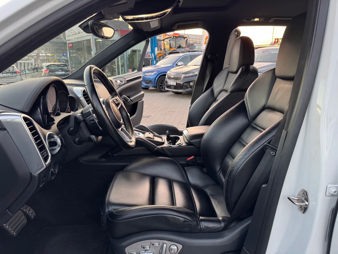 2016 Porsche Cayenne S Hybrid — Miniatură 5