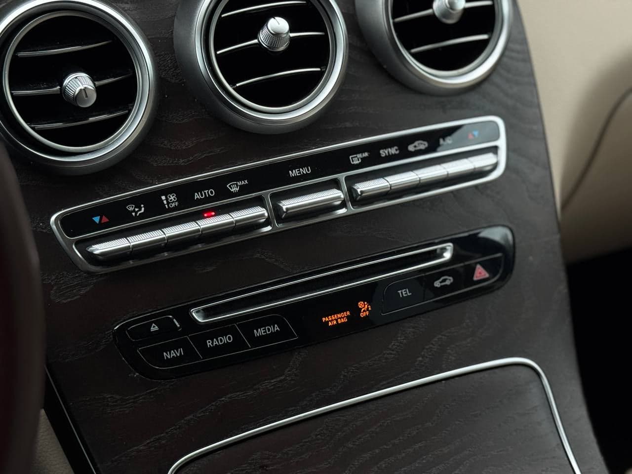 2018 Mercedes GLC 220d — Miniatură 11
