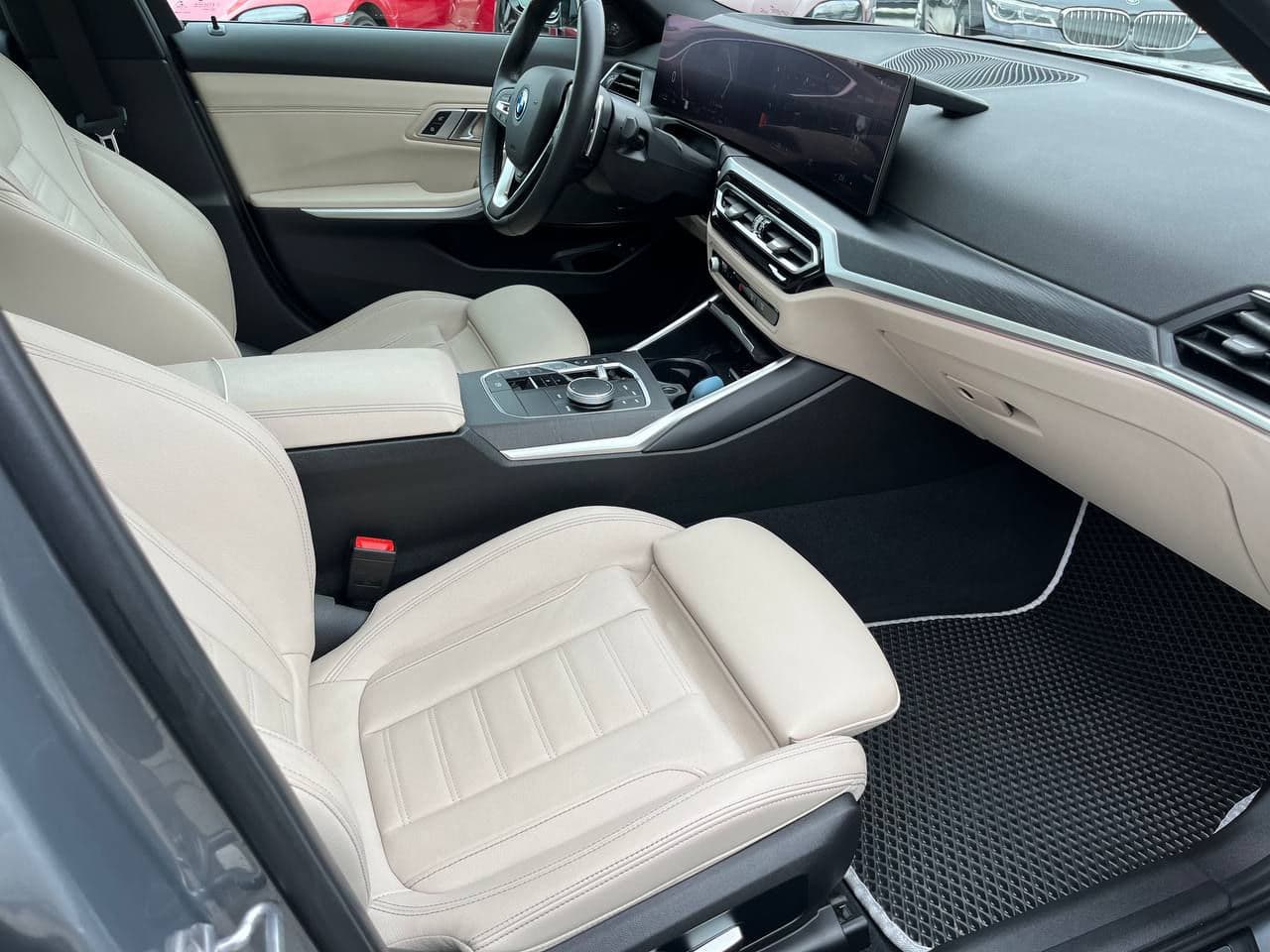 BMW 330E 2022 — Миниатюра 6
